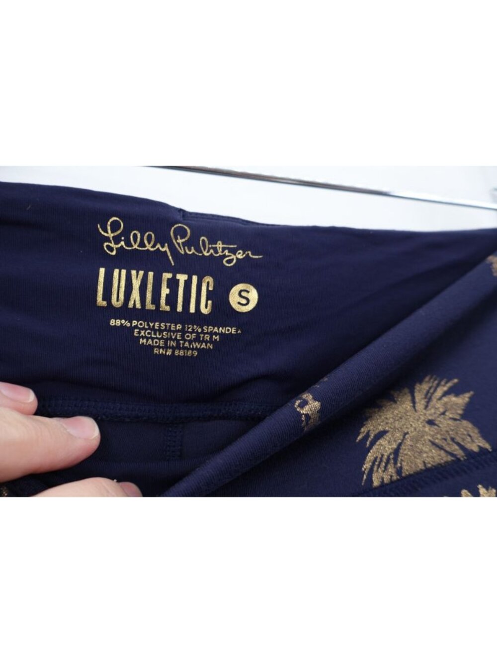 LILLY PULITZER Weekender Crop Leggings True Navy Sunset Safari Palms Size Small - Picture 5 of 11